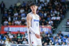 曾凡博后腦勺著地送醫(yī) 翟曉川發(fā)文祝福兄弟平安