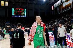 新華社：遼寧男籃衛(wèi)冕失利 面對新賽制“老”陣容遭遇挑戰(zhàn)