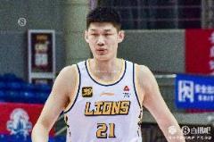 定海神針！胡金秋總決賽場(chǎng)均22.2分6.7籃板命中率64.4%