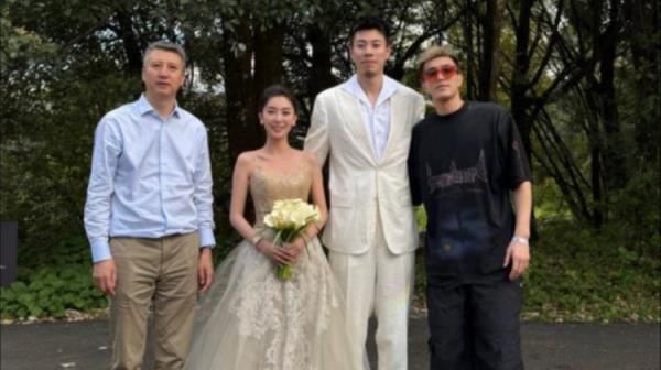 郭艾倫放話：不去張鎮(zhèn)麟婚禮只隨100元紅包