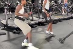 想證明自己嗎？杰倫-格林練得真挺狠的啊