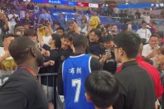 神跑位+精妙腳法！堂安律德國(guó)杯梅開(kāi)二度，狀態(tài)火熱