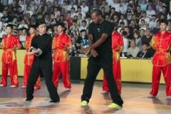 快船葉問！小卡中國行學(xué)習(xí)詠春拳，學(xué)的有模有樣??！