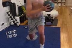 廣東和廣州達(dá)成重磅交易！崔永熙新賽季將加盟宏遠(yuǎn)！