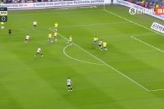 小蜘蛛閃擊巴西！馬基尼奧斯和穆里略目送阿爾瓦雷斯破門??