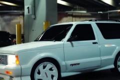 真帥?。?！懂車的吧友來看看，布克這是什么座駕