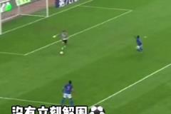 網(wǎng)友：王大雷，你忘了10年前你是怎么丟掉國足首發(fā)的嗎？