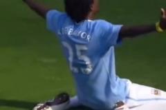 經(jīng)典回顧：這或許是，英超歷史上最作死的一次慶祝？