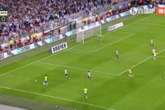 大哥醒醒！“狼王”庫(kù)尼亞硬搶走神的羅梅羅后低射死角??