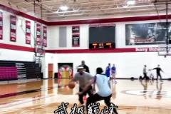 字母哥防你你敢跳嗎！回答我！