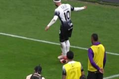 德佩你也是桃白白！？人家御木飛行你是御球起飛是吧