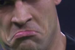 一支穿云箭，F(xiàn)ifa官推重溫帕瓦爾世界杯擊潰阿根廷的逆天一射