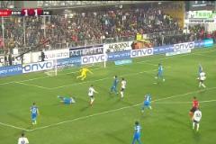 費(fèi)內(nèi)巴切迅速再次領(lǐng)先！恩內(nèi)斯里助攻艾登無人盯防推射破門！