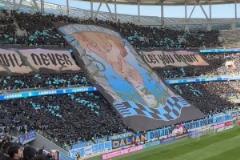 中超自己的威斯特法倫，來感受滿座大連球迷的氣勢