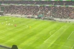 不滿最后時刻單刀被吹停！賽后張玉寧找馬寧理論