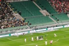 狀態(tài)極佳，實拍國安門將韓佳奇精彩神撲為工體保住尊嚴(yán)