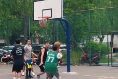 天賦不輸巔峰伊巴卡！雷霆近年來最后悔放走的球員：基迪？