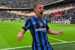 實(shí)拍馬寧讀秒送“單刀助攻”后秒吹終場哨，整個(gè)工體直接上頭憤怒