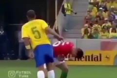 惡漢對(duì)決！當(dāng)佩佩遇到梅洛