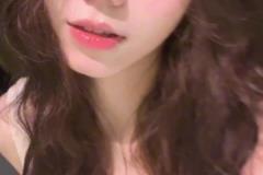 這竟然是梅州客家的女球迷確實有點廣東風(fēng)情的姿色呢~