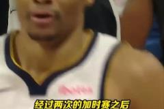 約基奇：家人們誰懂啊，我都砍60+三雙了，竟然還贏不了球