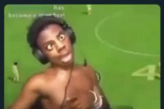 美媒調(diào)侃：這是今天比賽最后一攻一防時威少的樣子……