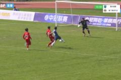 這一傳一射都太完美了！中冠廈門隊這次配合，你給幾分？