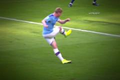 “丁丁專屬-斜45度弧線傳中”