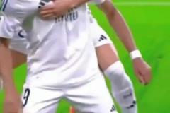 全能戰(zhàn)神！巴爾韋德這腳后跟助攻，真的太騷了！