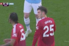 德比火藥味！魯本-迪亞斯和烏加特產(chǎn)生沖突！