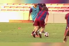 浪費(fèi)了一次世紀(jì)助攻！解說員：姆巴佩，這球要打進(jìn)??！