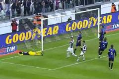 完美任意球！皮爾洛2012年面對亞特蘭大的破門