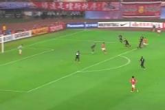 宣布退役！當(dāng)年艾克森神級停球+轉(zhuǎn)身過人進(jìn)球把我看高潮