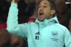 喬佛讓賴斯傳中，結(jié)果賴斯打出夢幻弧線世界波