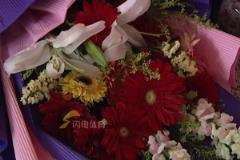 十年前曼諾執(zhí)教泰山隊(duì)，抵達(dá)中國(guó)時(shí)李霄鵬赴京接機(jī)