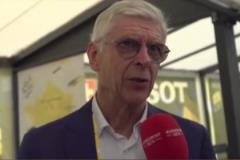 記者:你會花1.05億簽下賴斯嗎？ 教授:如果我有預(yù)算當(dāng)然愿意！