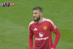 巨大失誤！馬茲拉維滑倒送大禮！巴恩斯斷球突進(jìn)推射得手！