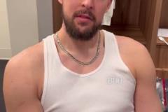 不怕，我們有臥底