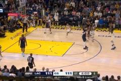 庫里是累了嗎？加時賽關(guān)鍵時刻，庫里一個上籃不進+一個失誤！