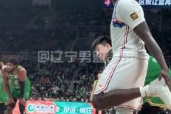 哈雷爾狂噴奧利弗：我會在澳洲干你小子！裁判吹T送他離場