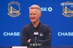 炸裂！現(xiàn)場(chǎng)球迷實(shí)拍克雷桑風(fēng)騷停球+戴帽