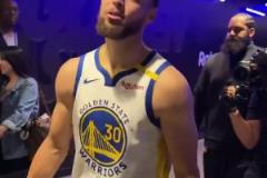 這個(gè)真沒體驗(yàn)過！庫(kù)里：贏得附加賽的感覺真是太棒了！