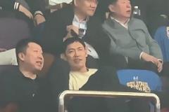 大佬云集！郭士強(qiáng)/王治郅/張慶鵬/王晗觀戰(zhàn)北京德比G2