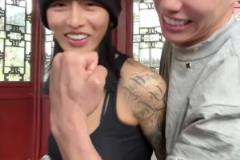 李添榮跟女友跳舞：狂野男孩 跳的怎么樣？