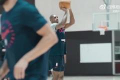 快船努力訓(xùn)練備戰(zhàn)季后賽！這個視頻剪得燃起來了！