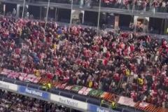 阿森納球迷在下半場高唱：你是熱刺偽裝的嗎？