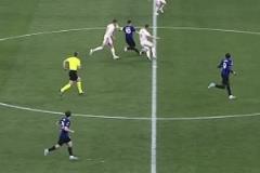 動如脫兔，勞塔羅這次擺脫得到歐冠官推怒贊