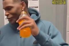 華子去年吐槽湖人罰籃：一人罰得比我們?nèi)?duì)多，我們很那贏