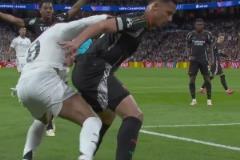 讓姆巴佩無可奈何！歐冠官方發(fā)推：薩利巴太強(qiáng)了