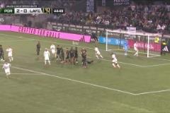 38歲吉魯還有這腳法??？一腳任意球破門終于收獲美職聯(lián)首球